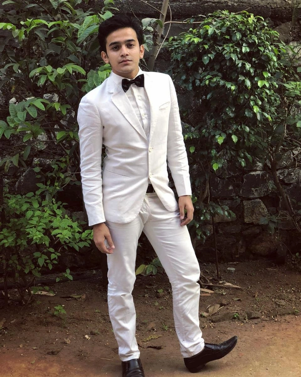 Pravisht Mishra Net Worth 